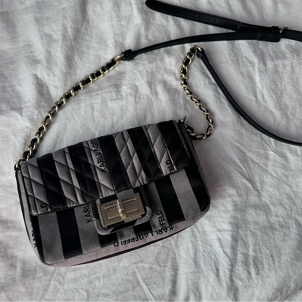 Karl Lagerfeld Agyness Stripped Crossbody bag